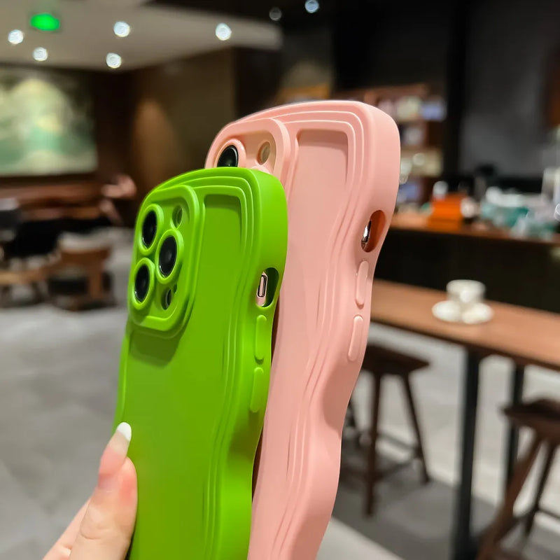 Case de Silicone Macio, Capa Protetora Para IPhone, Case Macia Para IPhone, Capinha Ondulada, Capa Encaracolada, Capa Protetora Ondulada Macia, TPU Macio, Case Diferente, Capinhas Nada Básicas - LOJAS LABRU