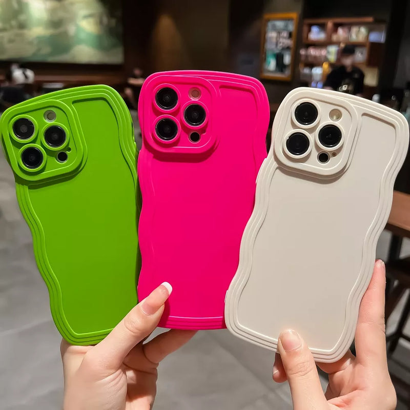 Case de Silicone Macio, Capa Protetora Para IPhone, Case Macia Para IPhone, Capinha Ondulada, Capa Encaracolada, Capa Protetora Ondulada Macia, TPU Macio, Case Diferente, Capinhas Nada Básicas - LOJAS LABRU